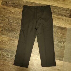 Men's IZOD Performance Golf Pants. Size 38/32 Black, Pockets, Excellent Cond!